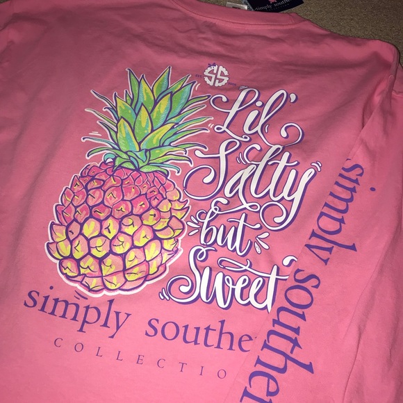 Medium Simply Southern pineapple long sleeve - Picture 2 of 3